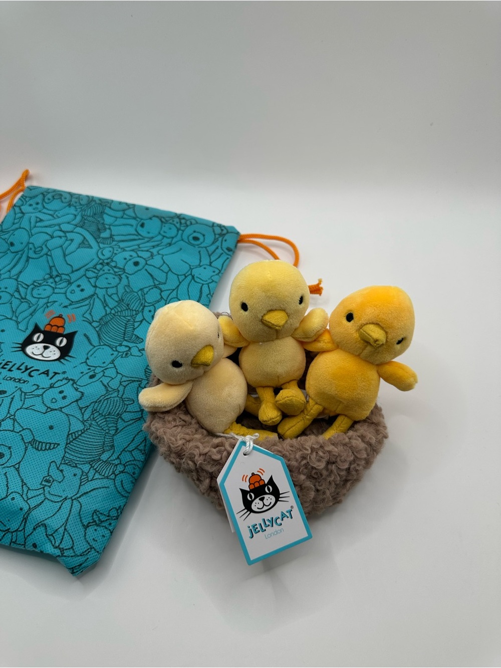 NWT rare retired Jellycat  Yellow Chick Trio with Brown Nest